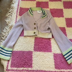 Cute purple cropped sweater!